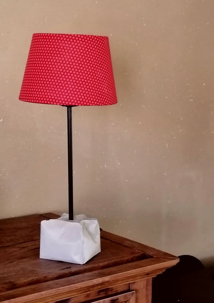 Decorative objects - Cement Foot Lamp - MATAPO