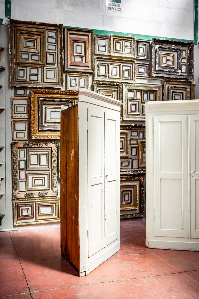 Armoires - Bureaux d'angle du XIX siècle - ALL'ORIGINE
