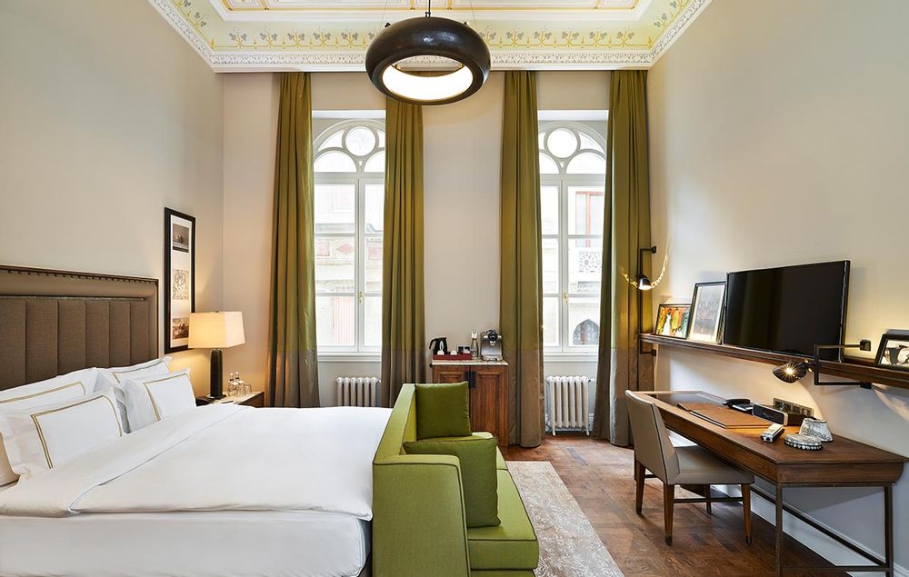 Linge de lit - PRODUITS TEXTILES DE MAISON DE LUXUE/Projets contractuels - DEMTEKS