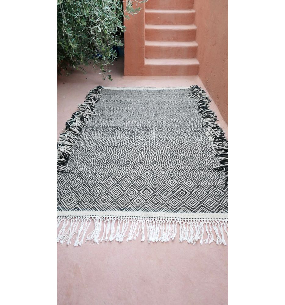Other caperts - Moroccan Kilim Rug - Zanfi Pattern Flatweave - Black #1 - TASHKA RUGS