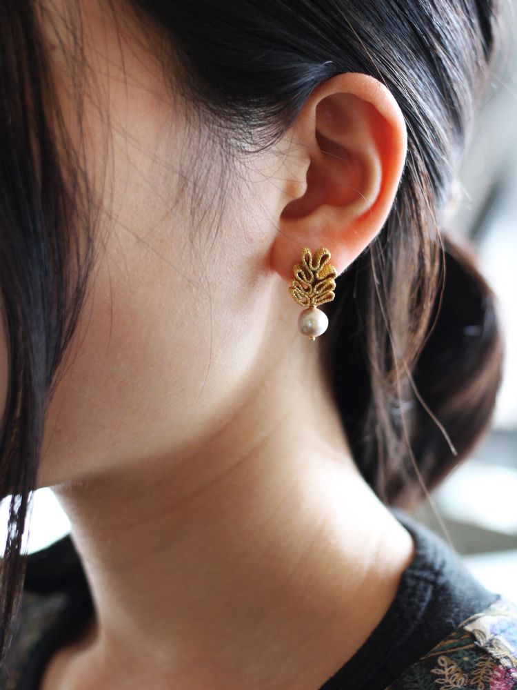 Bijoux - Boucles d'oreilles percées - DOMYO