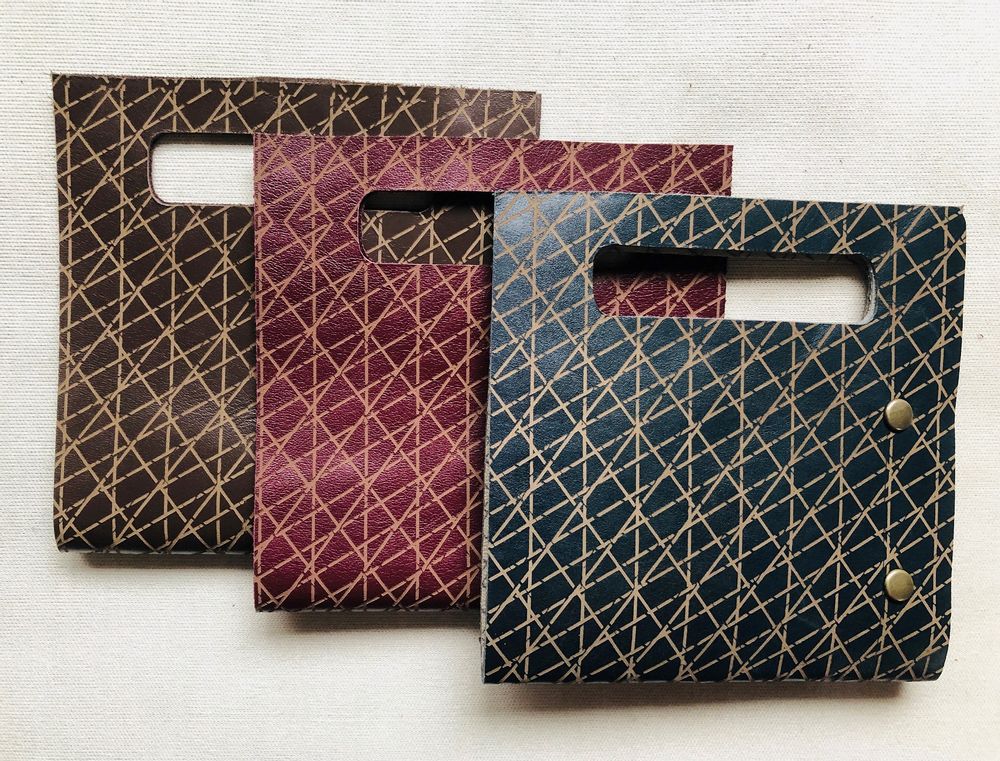 Petite maroquinerie - Étui pour masque en cuir Edo & Monogram - WABI