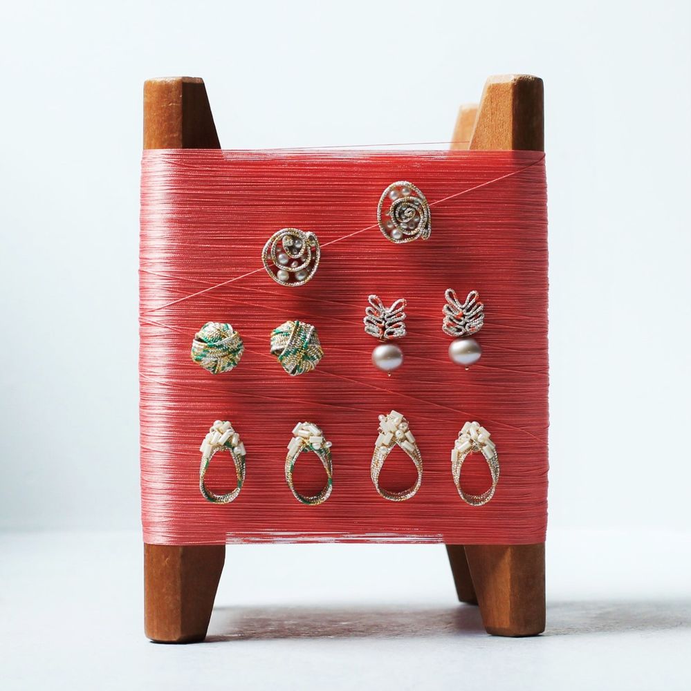 Bijoux - Boucles d'oreilles percées - DOMYO