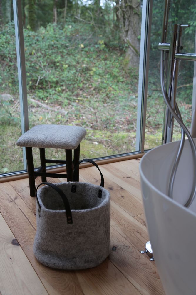 Laundry baskets - Round Wool Felt Basket - HL- HELOISE LEVIEUX