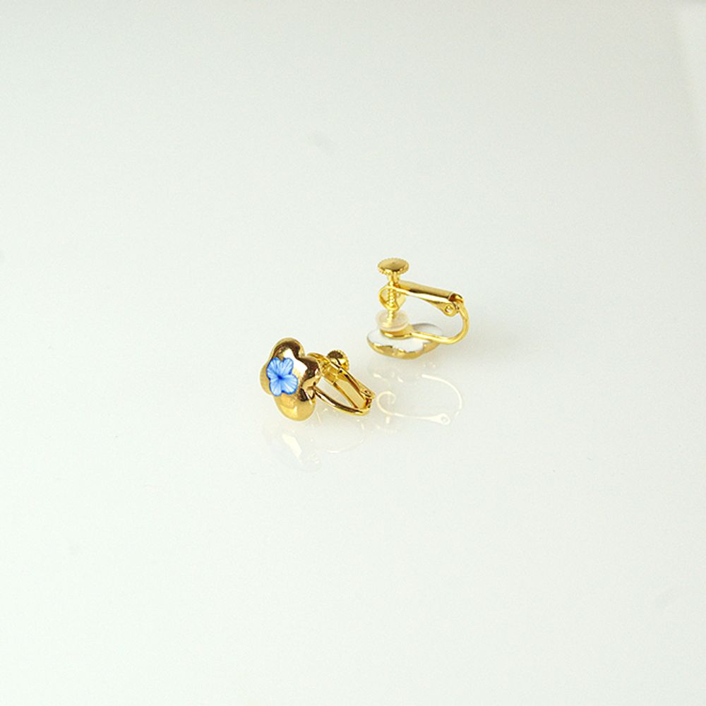 Gifts - WATAGUMO "HANATOKUSA" 【Fleecy Clouds "Traditional Pattern" 】Earrings (S) - NANAYOSHA