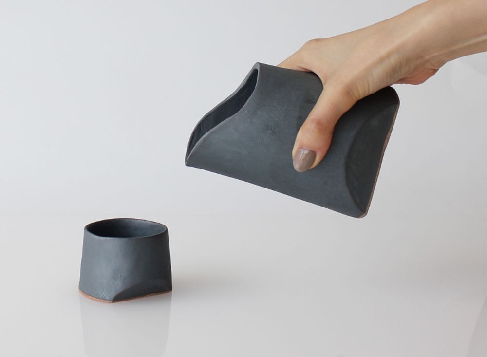 Assiettes au quotidien - Ensemble de saké /Sake-Yuki - TSUKI YASUDAKAWARA JAPAN