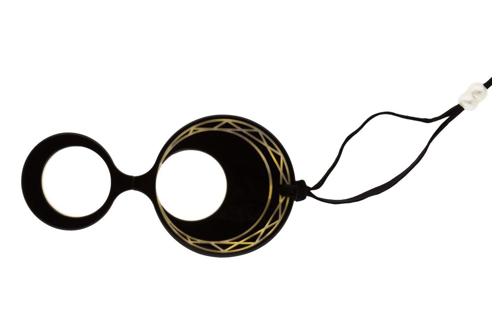 Lunettes - Collier lune noire - FLIPPAN' LOOK