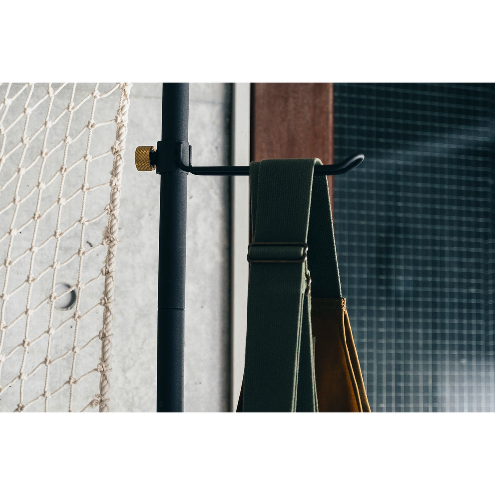 Wardrobe - 015 Hook B Black - DRAW A LINE
