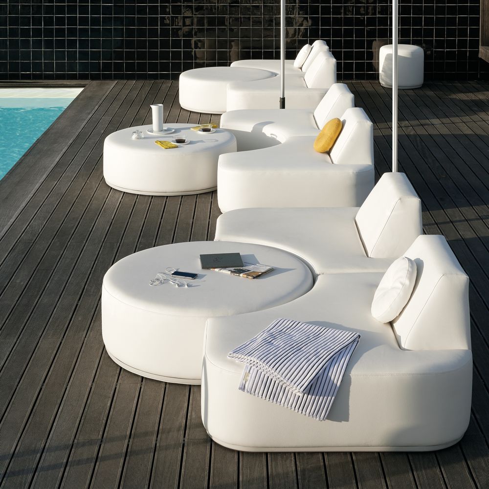 Sofas - Modular sofa with pouf Moon Island - MANUTTI