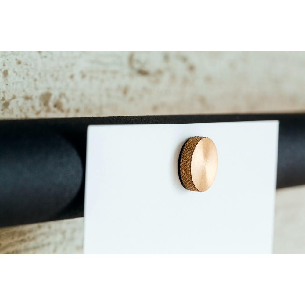 Wall ensembles - 010 Magnet - DRAW A LINE