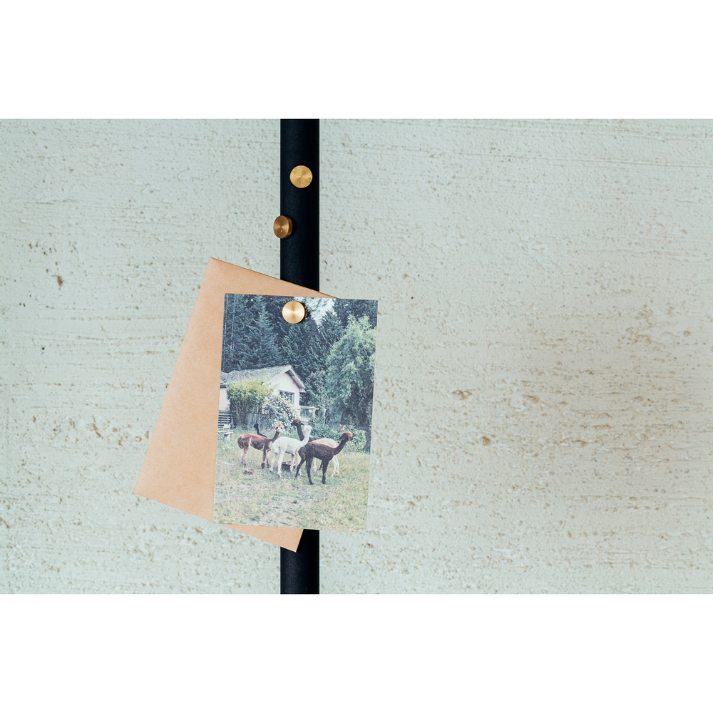 Wall ensembles - 010 Magnet - DRAW A LINE