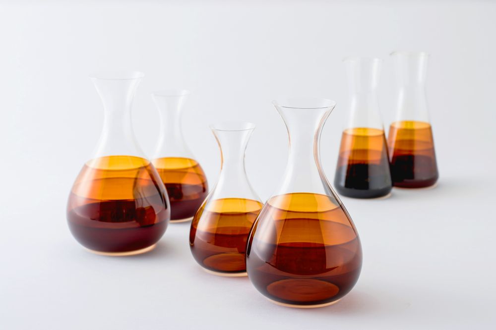 Art glass - Warin carafe S - HYAKUSHIKI