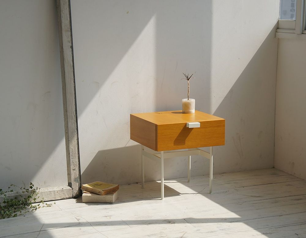 Chests of drawers - Side Table - METROCS