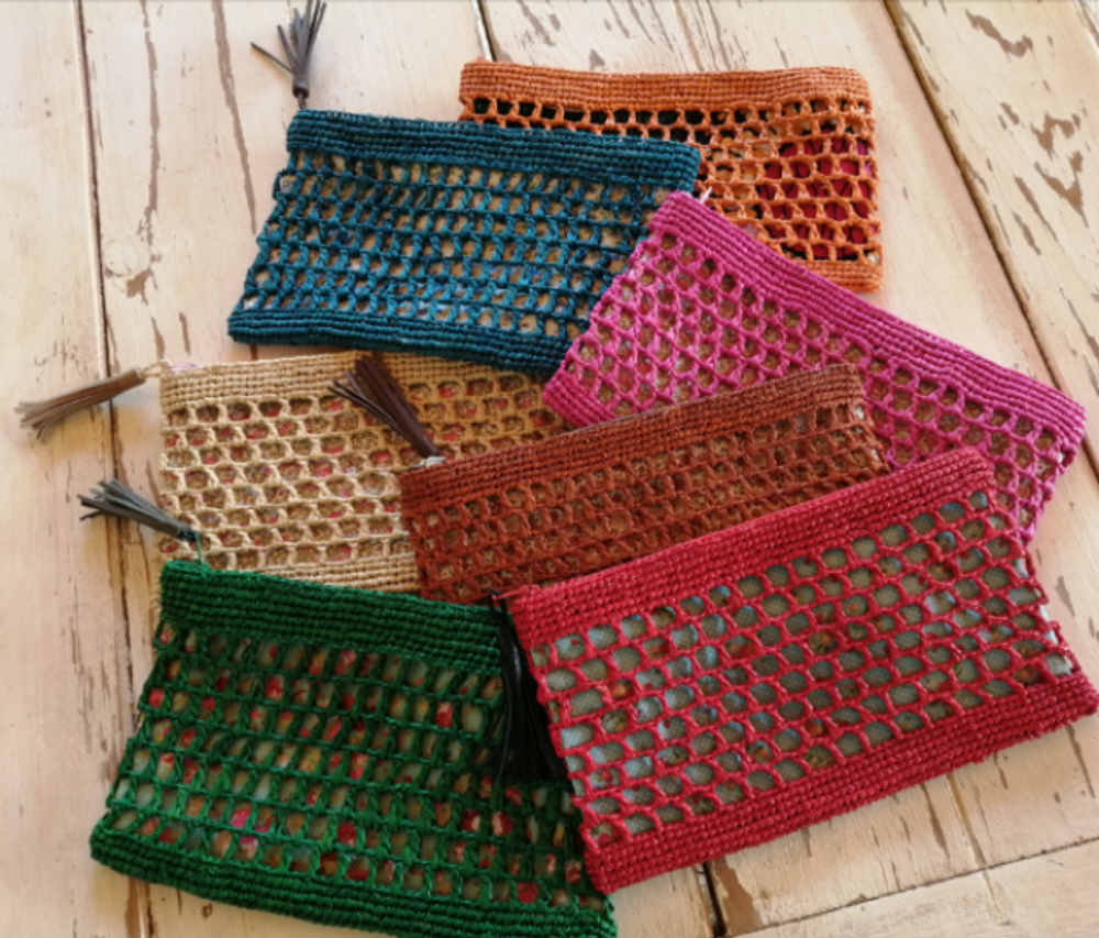 Leather goods - Topaz Clutch - SAKAMENA