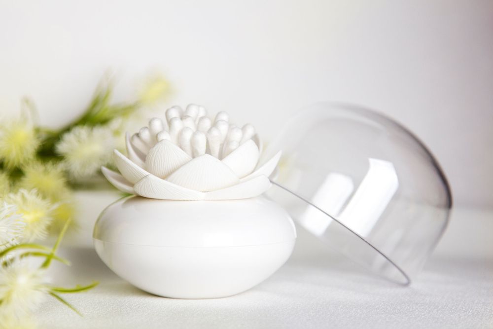 Decorative objects - Clownfish Cotton Bud Holder: Ocean Bathroom Collection Eco-Friendly Materials. - QUALY DESIGN OFFICIAL