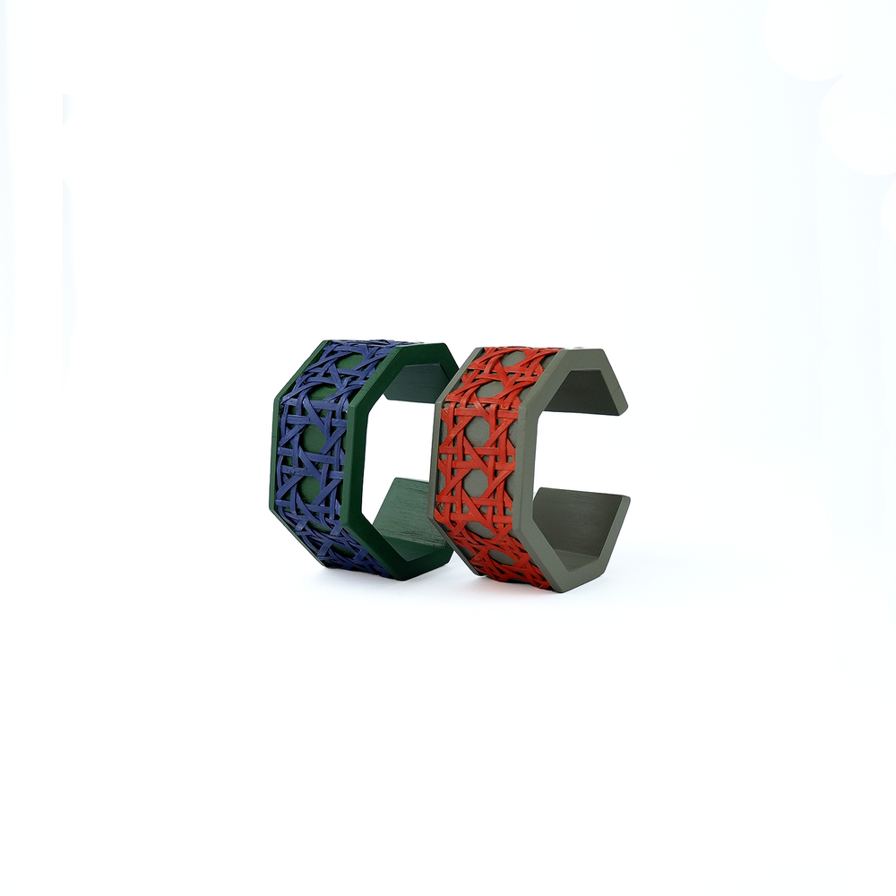 Bijoux - Bracelets en bois faits à la main - EARTHWORKS FASHION ACCESSORIES