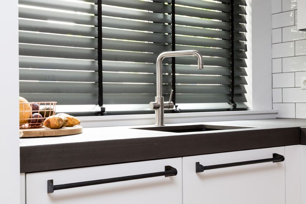 Curtains and window coverings - JASNO BLINDS - Venetian blind wood in the bathroom, kitchen or spa - JASNO