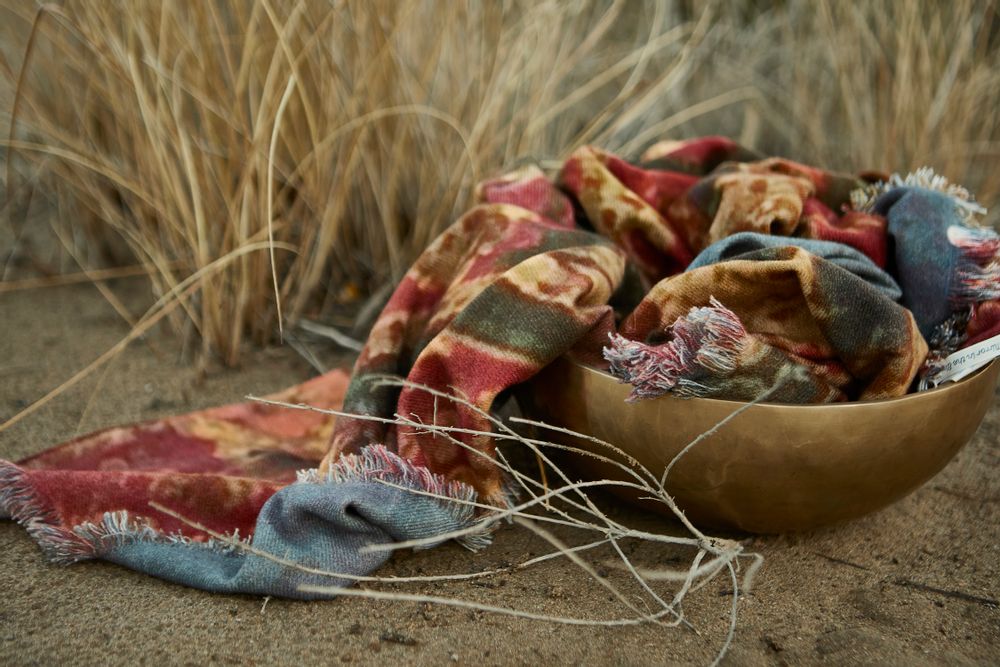 Homewear - Printed Cashmere Throw - MIRROR IN THE SKY
