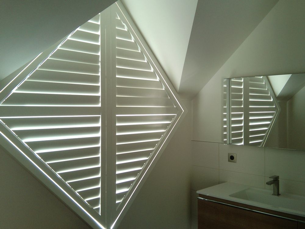 Wine accessories - JASNO SHUTTERS - interior shutter with swivel blinds in glass roof and light well - JASNO