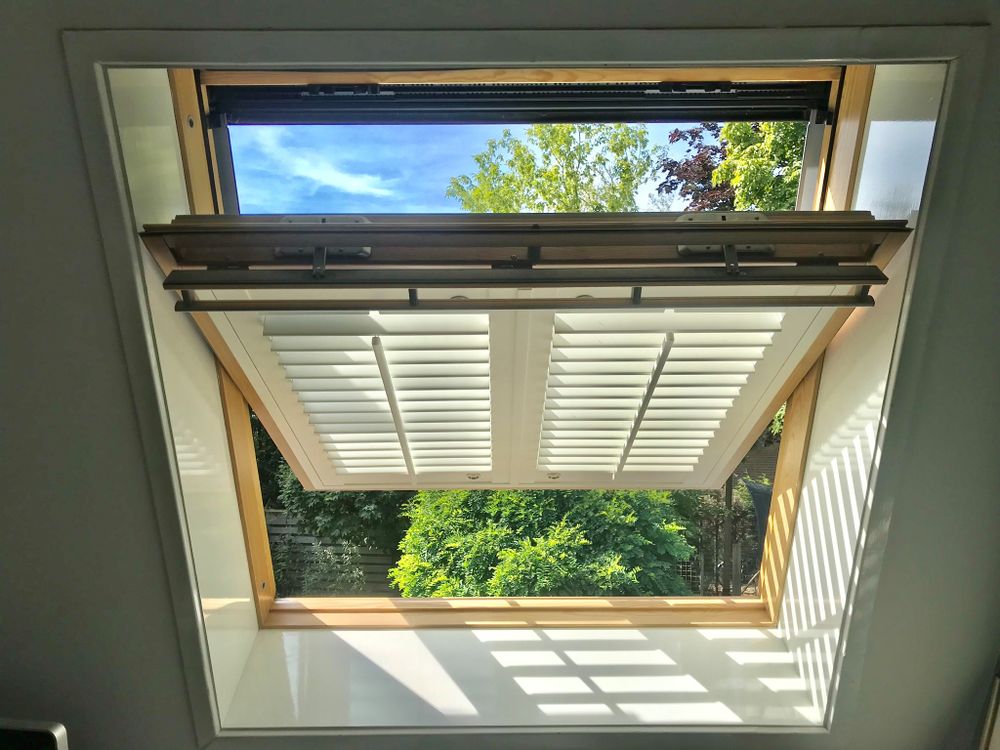 Curtains and window coverings - JASNO SHUTTERS - interior shutter with adjustable shutters in roof window and Velux - JASNO