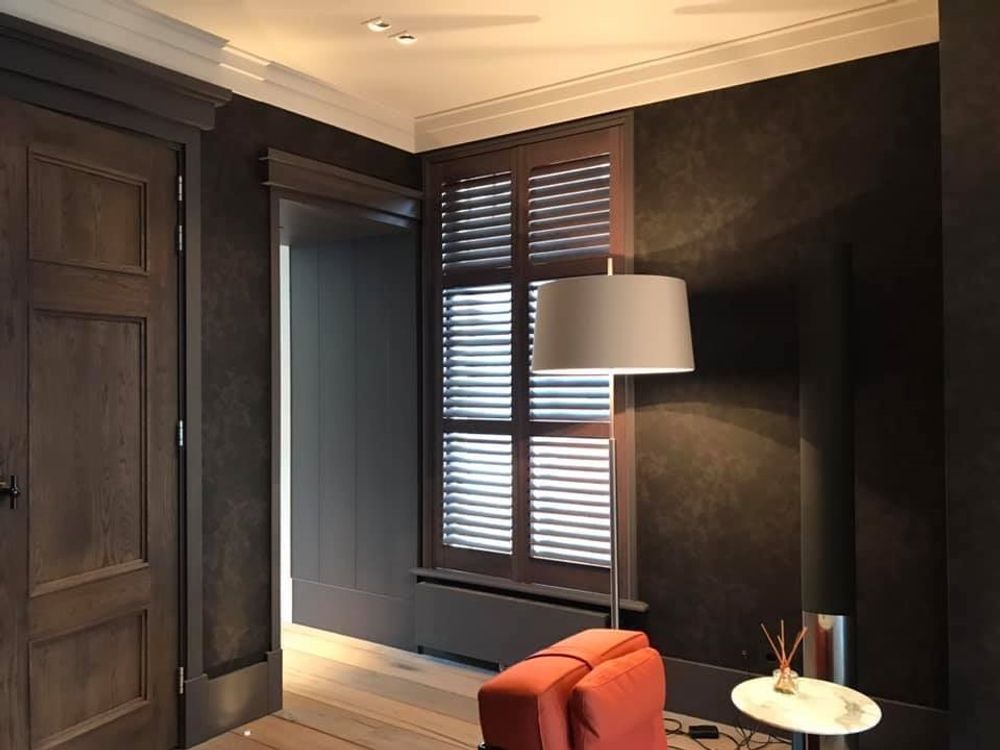 Curtains and window coverings - JASNO SHUTTERS - interior shutter with adjustable shutters in office and workspace - JASNO