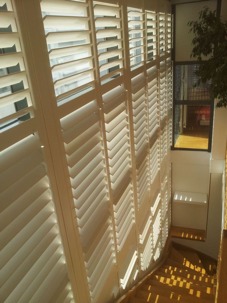 Curtains and window coverings - JASNO SHUTTERS - interior shutter with adjustable shutters in stairs - JASNO