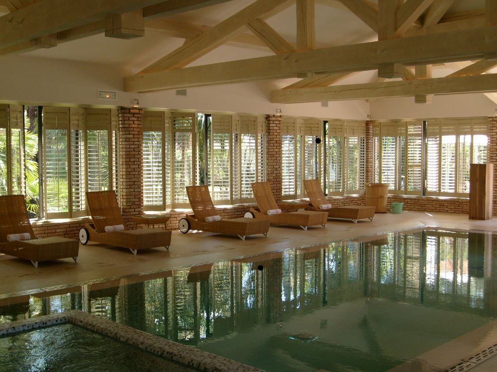 Curtains and window coverings - JASNO SHUTTERS - indoor shutter with adjustable blinds for spa and indoor pool - JASNO