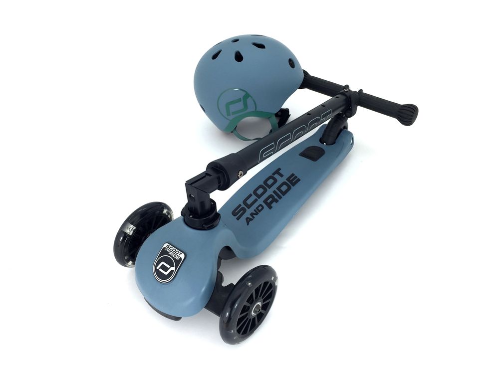 Children's games - Children's Foldable Scooter with LED and Matching Helmet - SCOOT AND RIDE