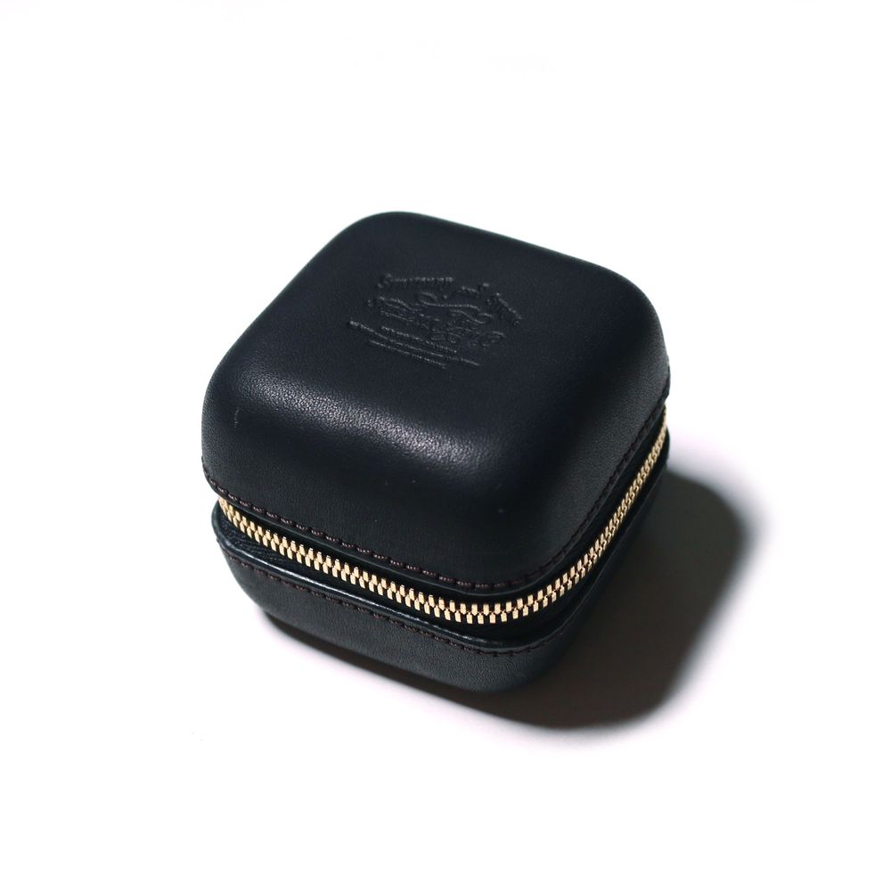 Papeterie bureau - boîte zippée en cuir XS - THE SUPERIOR LABOR