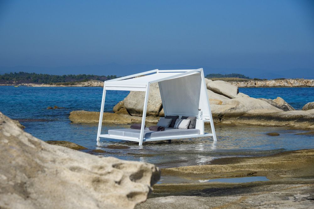 Lawn sofas - PULVIS / Daybed - 10DEKA OUTDOOR FURNITURE