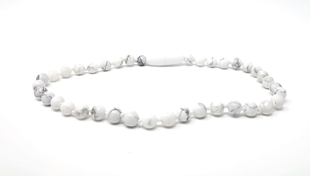 Bijoux - Collier Bébé Pierre naturelle - Howlite Magnésite - IRRÉVERSIBLE