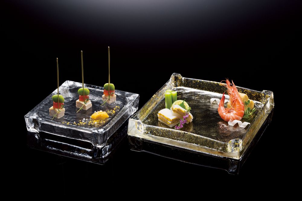 Glass - "GLACE" Master Craftmanship Japanese 24K Real Gold Glass Plate - Good Design Award Winner 2017 - TOYO-SASAKI GLASS