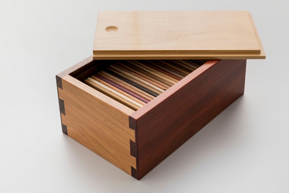 Boîtes de rangement - Boîte d'échantillons en bois - ÁLVARO WOLMER