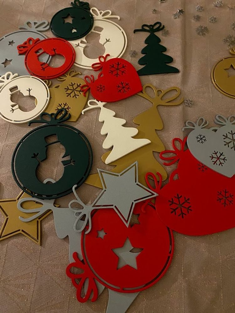 Christmas garlands and baubles - SET OF 4 PIECES MOTIF HEART FLAKES _ 2 dimensions H11cm and H7,5cm - LP DESIGN
