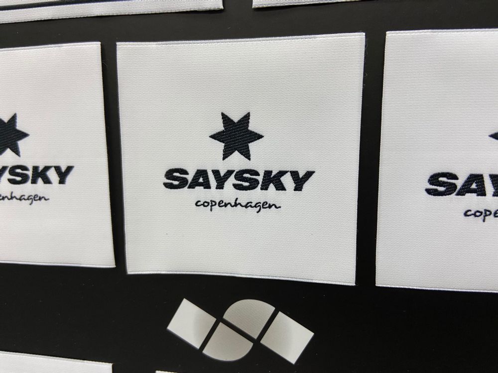 Fabric cushions - Label White Big - SHUN SUM GROUP LTD.