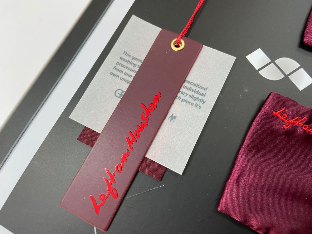 Fabric cushions - Hangtags - SHUN SUM GROUP LTD.