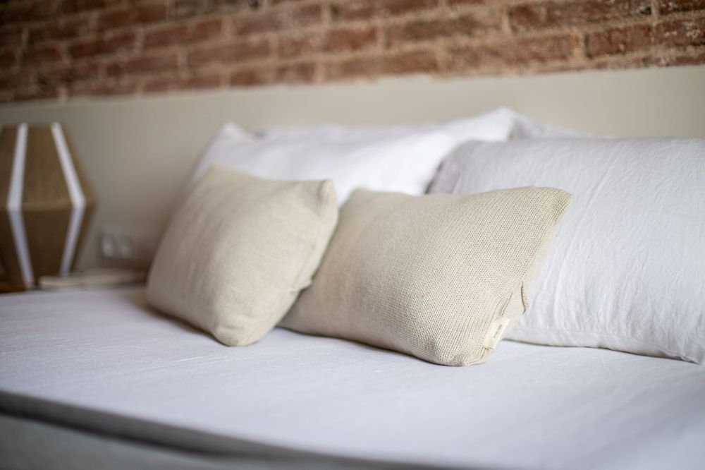 Fabric cushions - DECORATIVE CUSHION BERLIN - MIKMAX BARCELONA
