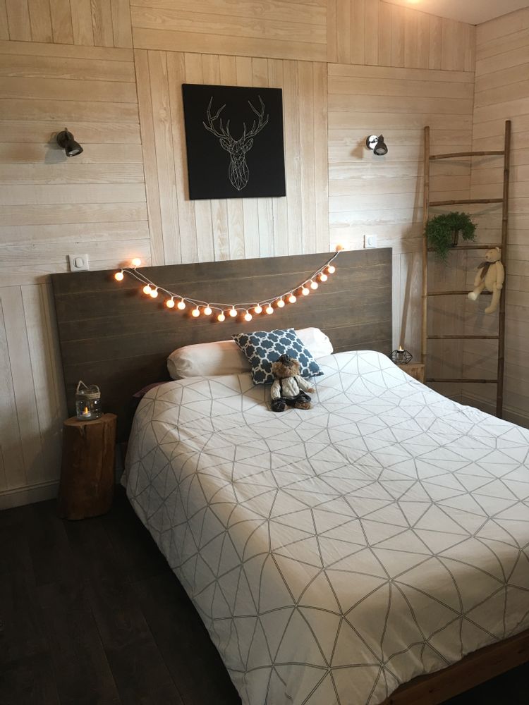 Beds - Headboard Colorful Wood - SESAME OUVRE-TOI