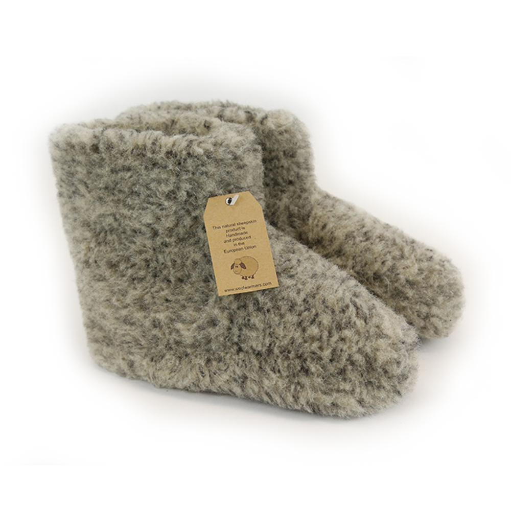 Mode enfantine - Chaussons chauffe-moût en laine. - CHRISTOPHE POURNY STUDIO