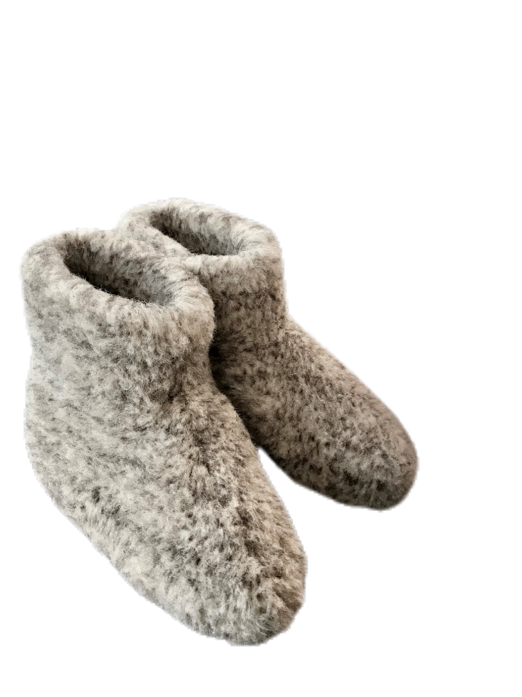 Mode enfantine - Chaussons chauffe-moût en laine. - CHRISTOPHE POURNY STUDIO