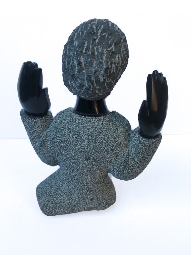 Sculptures, statuettes et miniatures - Sculpture en pierre recevant bénédiction - JONAQUESTART