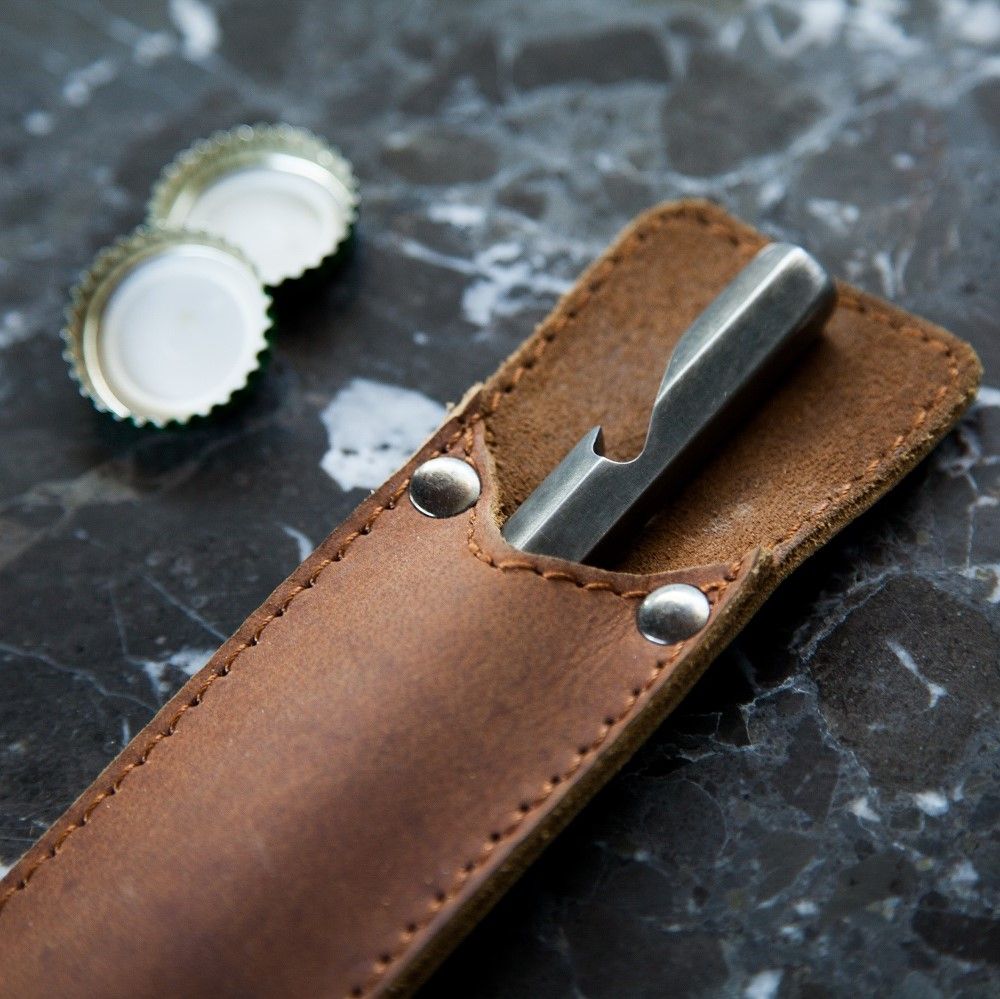 Ustensiles de cuisine - Décapsuleur en cuir - BRÛT HOMEWARE