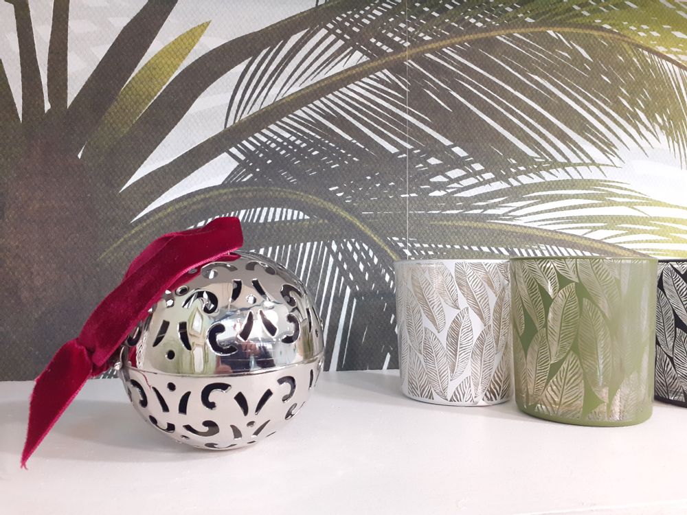 Decorative objects - Scented Ball - Home Perfume - AUTOUR DU PARFUM
