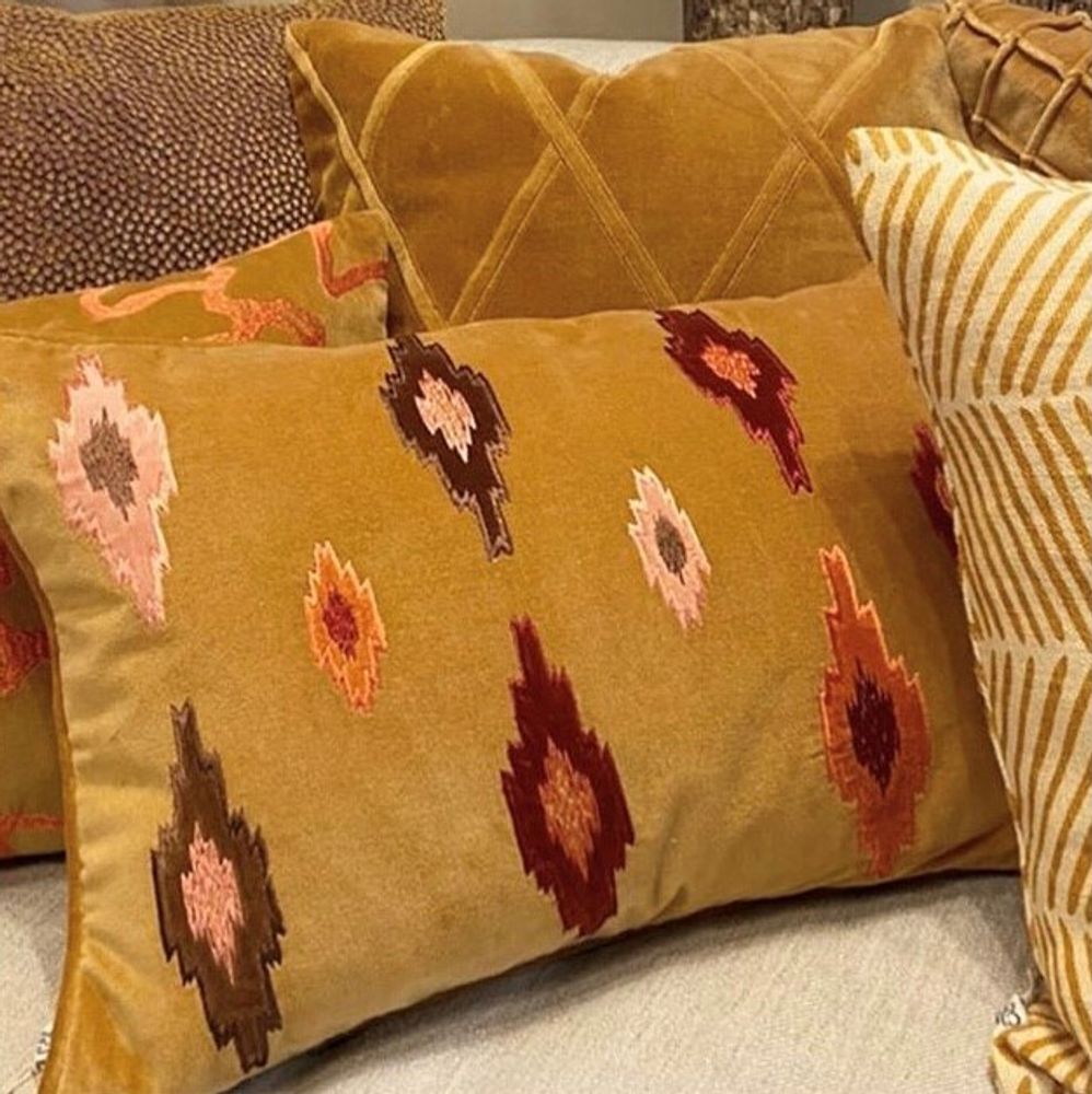 Coussins textile - Coussins en velours - Dipu - CHHATWAL & JONSSON