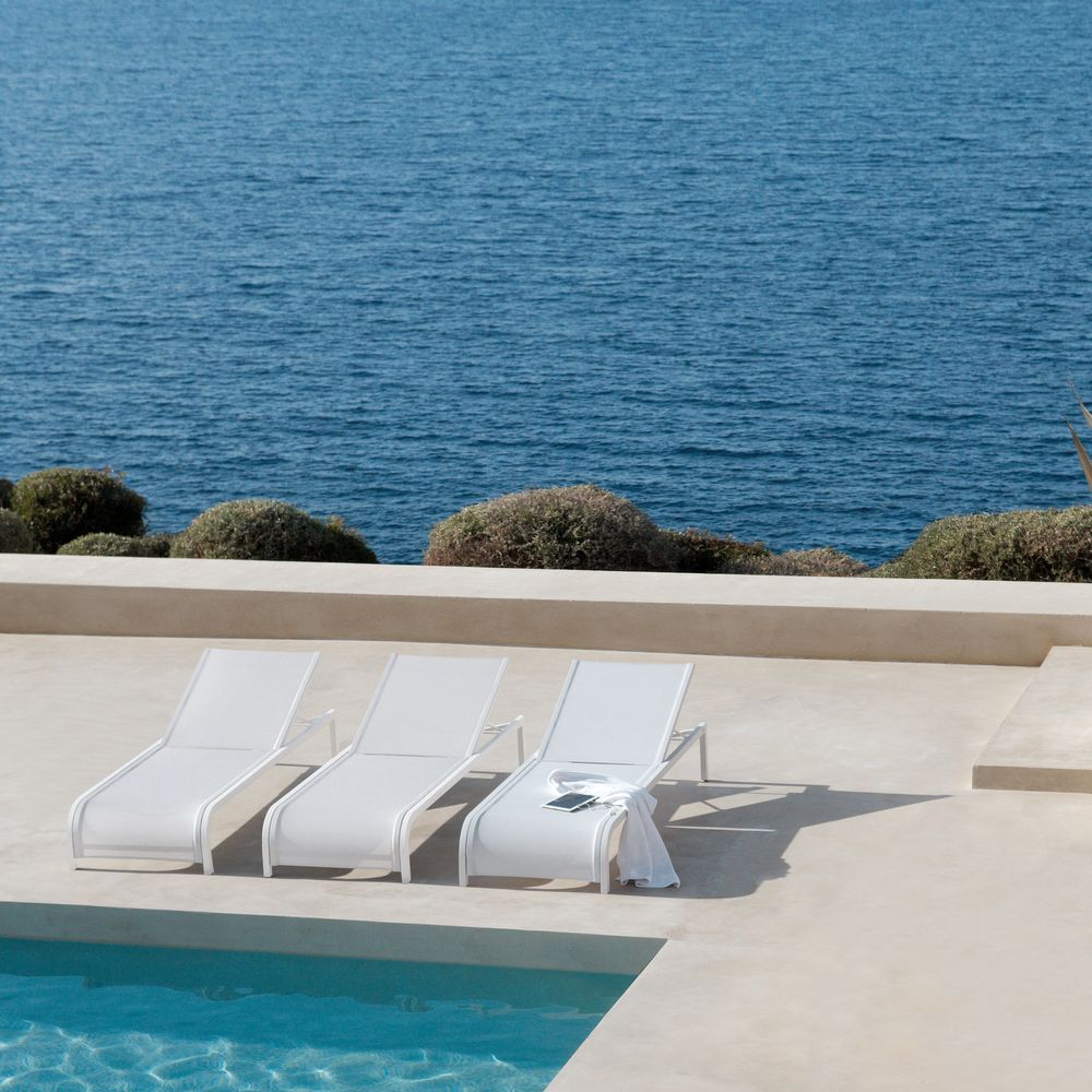 Deck chairs - Sun lounger Latona - MANUTTI