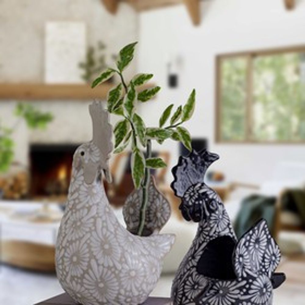 Unique pieces - HEN/ROOSTER. CERAMIC TALAVERA - TRALAMAI