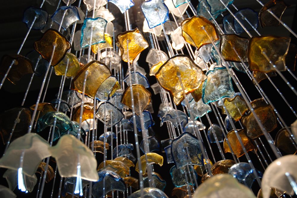 Suspensions - Lustres en verre d'art faits à la main sur mesure Sea Flowers - BARANSKA DESIGN