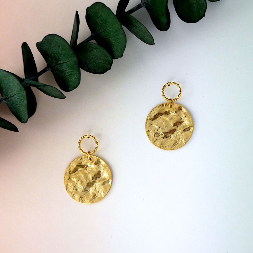 Jewelry - Gold hammered earrings with fine gold. - NAO JEWELS