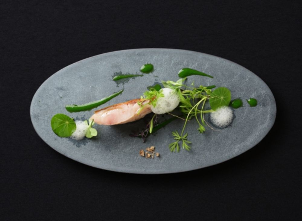 Assiettes de réception - Plaque plate ovale 300／Plaque plate ovale 300-YUKI - TSUKI YASUDAKAWARA JAPAN