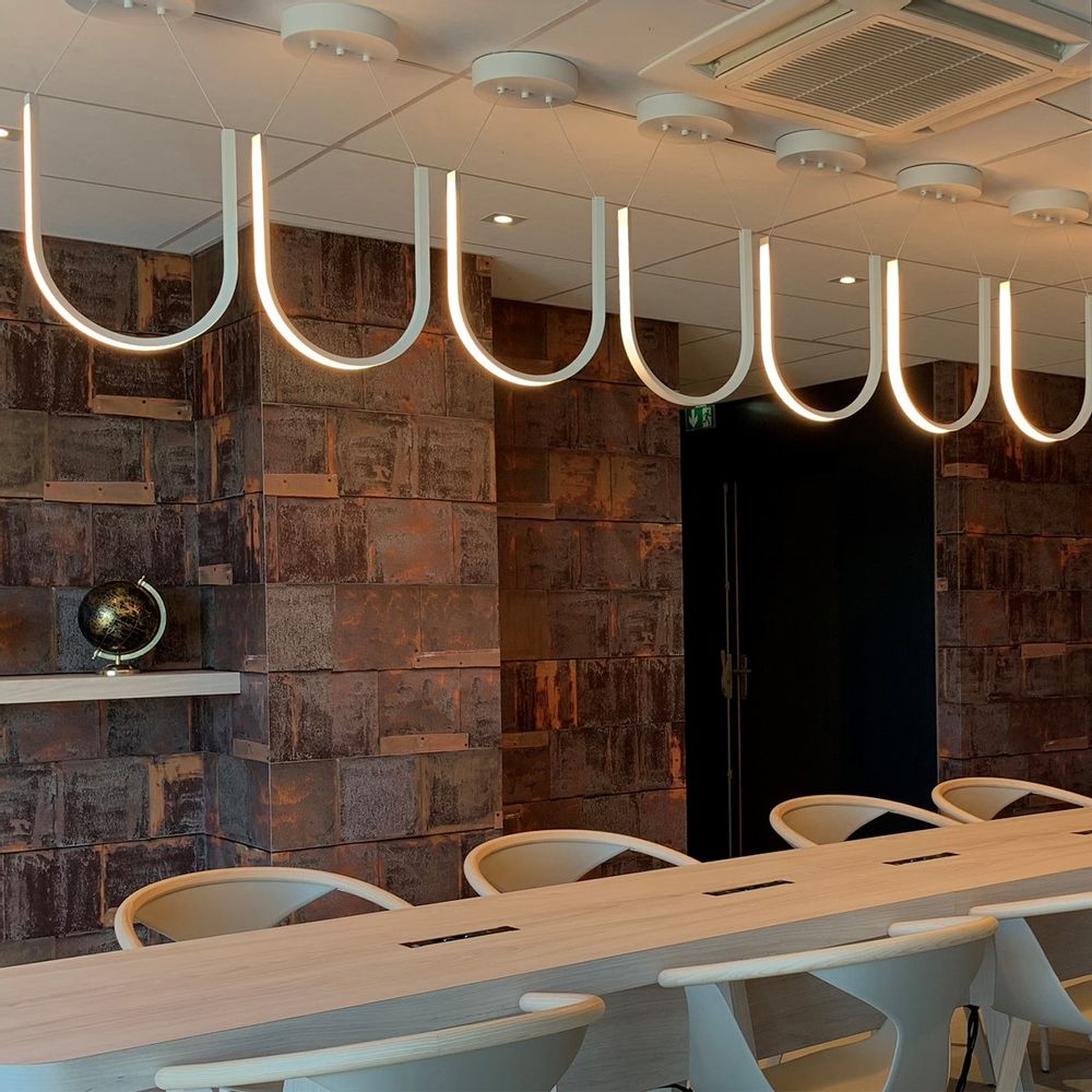 Chambres d'hôtels - Suspension U-series - MAKERS.STORE BY DESIGNERBOX